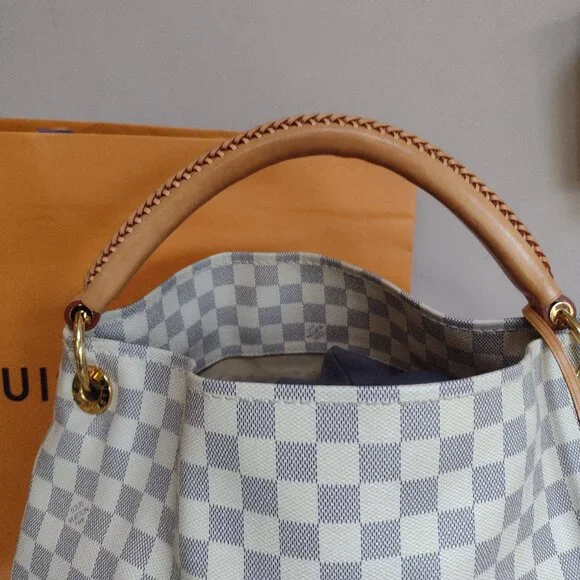 💯% authentic Louis Vuitton Artsy Azur - Picture 12 of 16